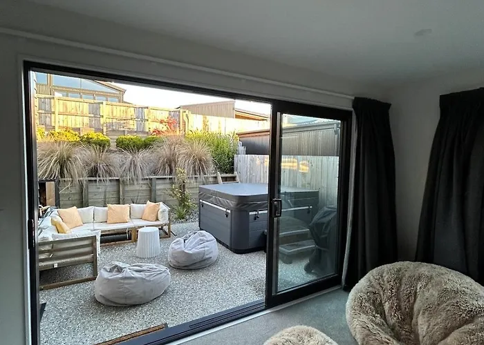 度假居 Modern In With 瓦纳卡