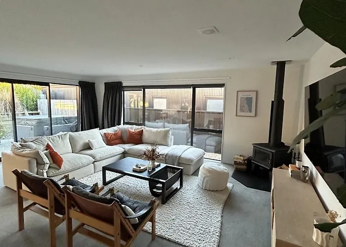 Modern In With *