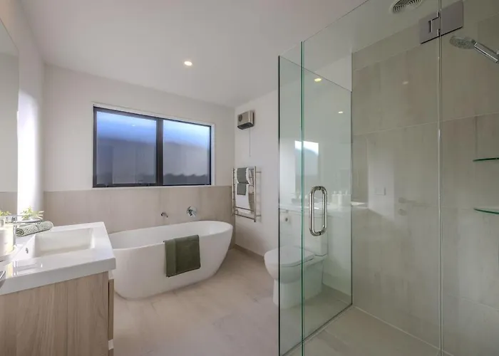 度假居 Modern In With *